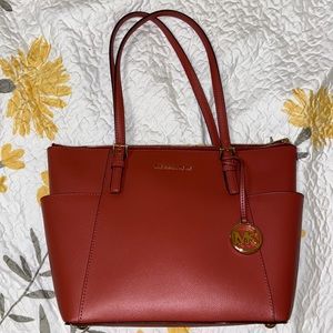 Micheal Kors bag